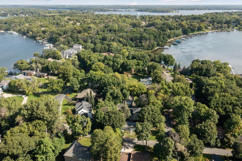 2765 Ethel Ave, Wayzata, MN 55391