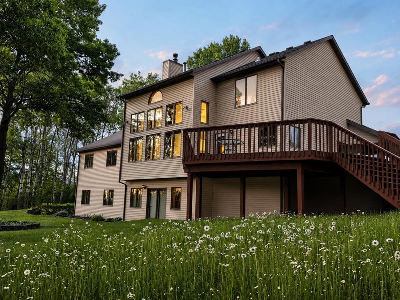 3906 Silver Creek Rd NE, Rochester, MN 55906