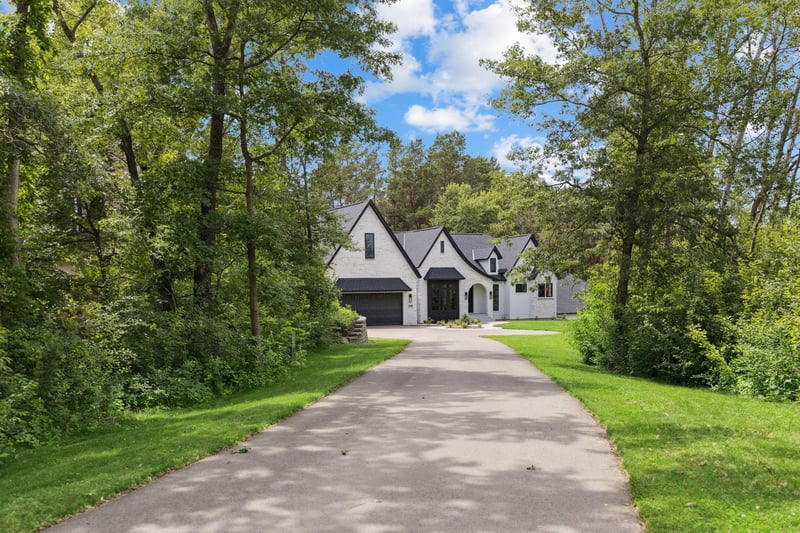 5736 57th Street Cv N, Lake Elmo, MN 55042