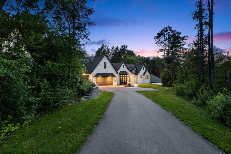5736 57th Street Cv N, Lake Elmo, MN 55042