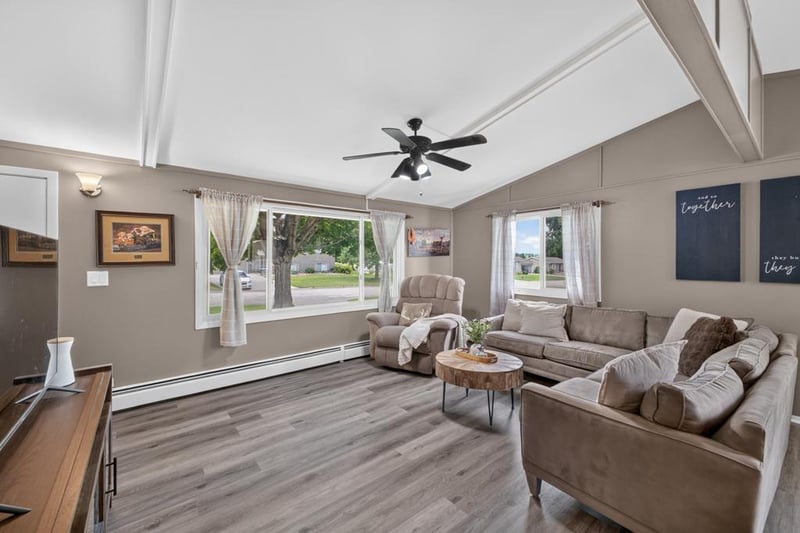 508 James St NE, Chatfield, MN 55923