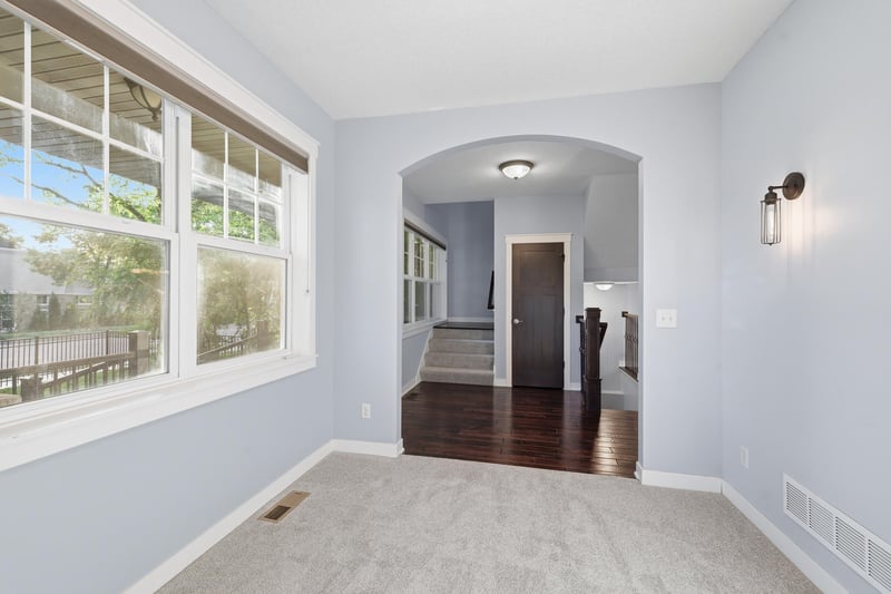 2019 Louisiana Ave S, Saint Louis Park, MN 55426