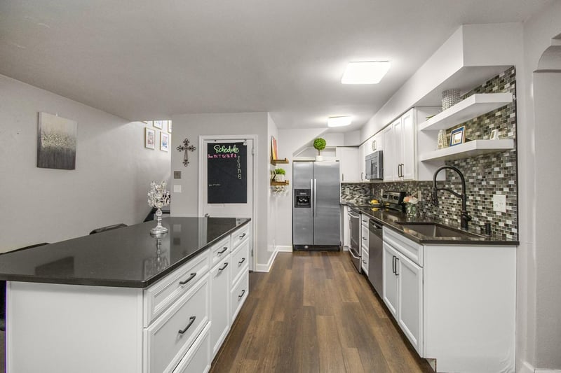 443 Dayton Ave #10, Saint Paul, MN 55102