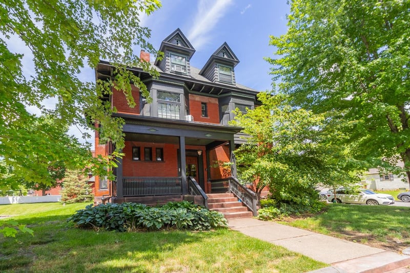 443 Dayton Ave #10, Saint Paul, MN 55102