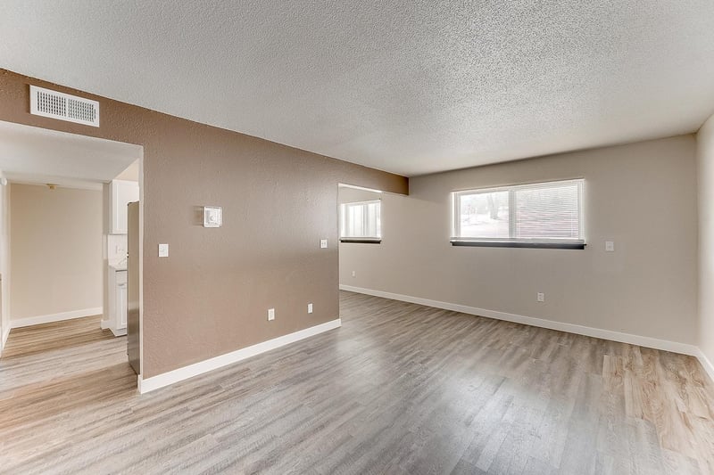 1120 Bryant Ave, South Saint Paul, MN 55075