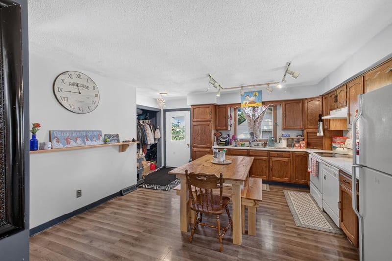 28287 273rd Ave, Fountain, MN 55935