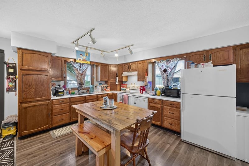 28287 273rd Ave, Fountain, MN 55935