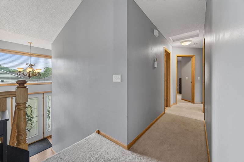 259 Fieldcrest Ave, Montrose, MN 55363
