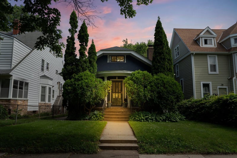1211 Dayton Ave, Saint Paul, MN 55104