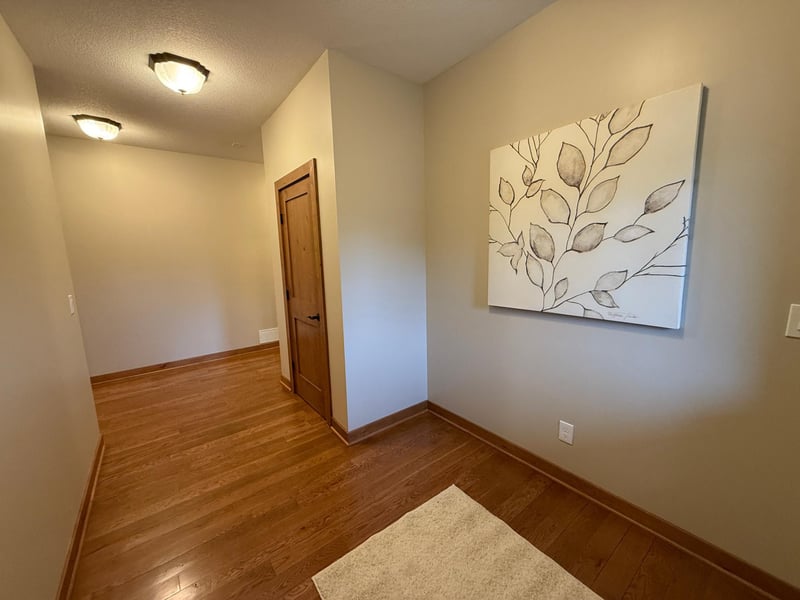 1501 Stagecoach Trl S, Afton, MN 55001