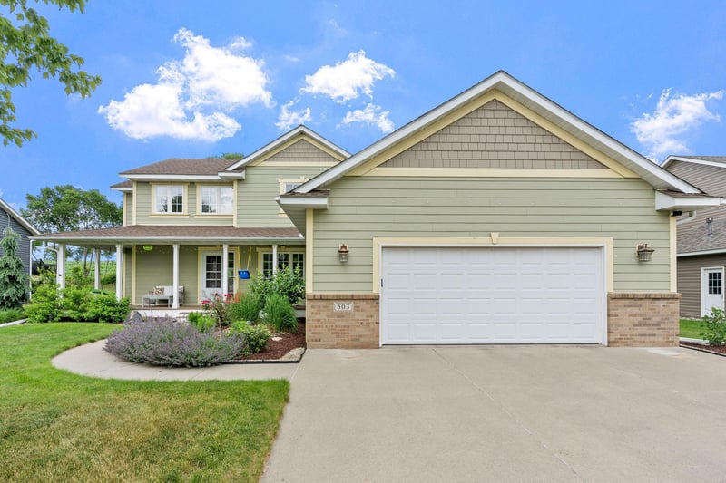 503 Chalupsky Ave NE, New Prague, MN 56071