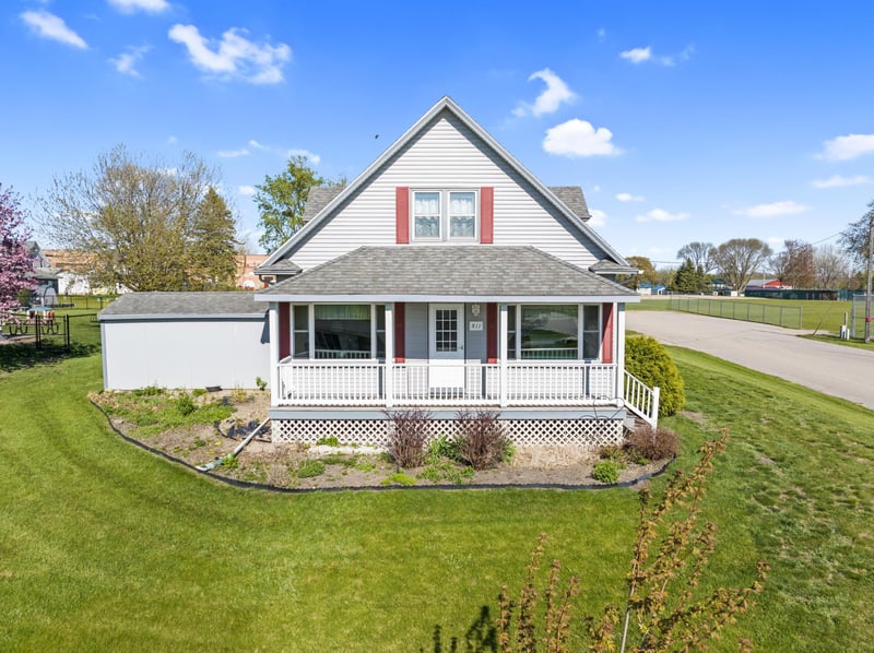 511 W 1st Ave, Osakis, MN 56360