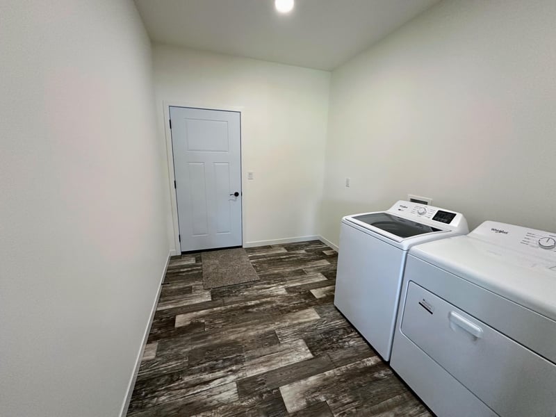 702 11th St NW, Perham, MN 56573