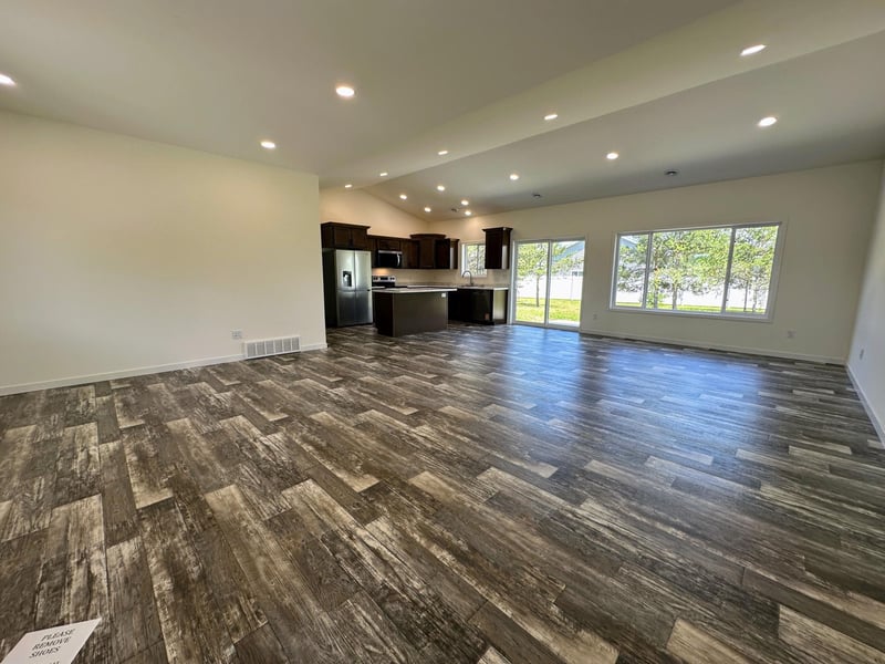 702 11th St NW, Perham, MN 56573