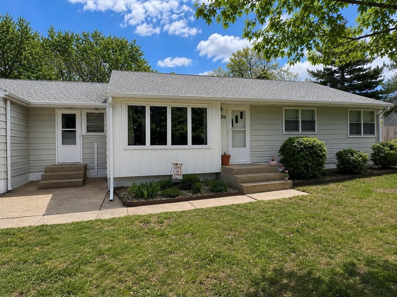 5120 Irondale Rd, Mounds View, MN 55112