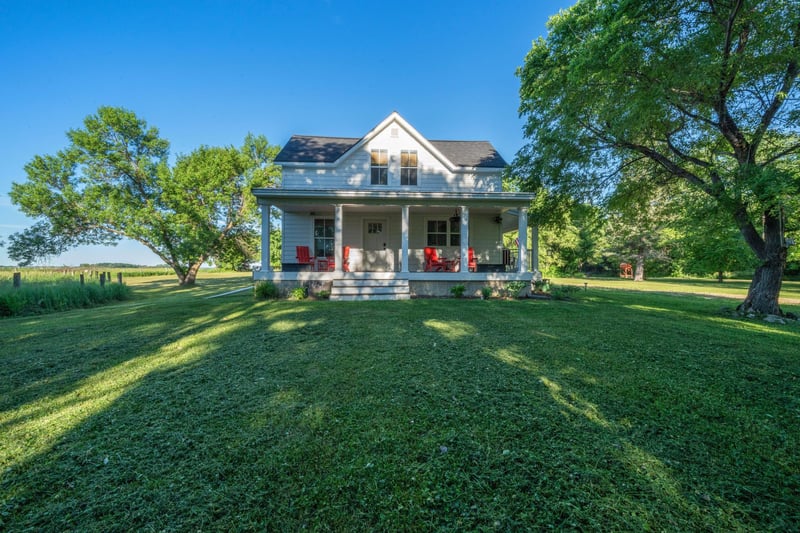 28555 810th Ave, Graceville, MN 56240