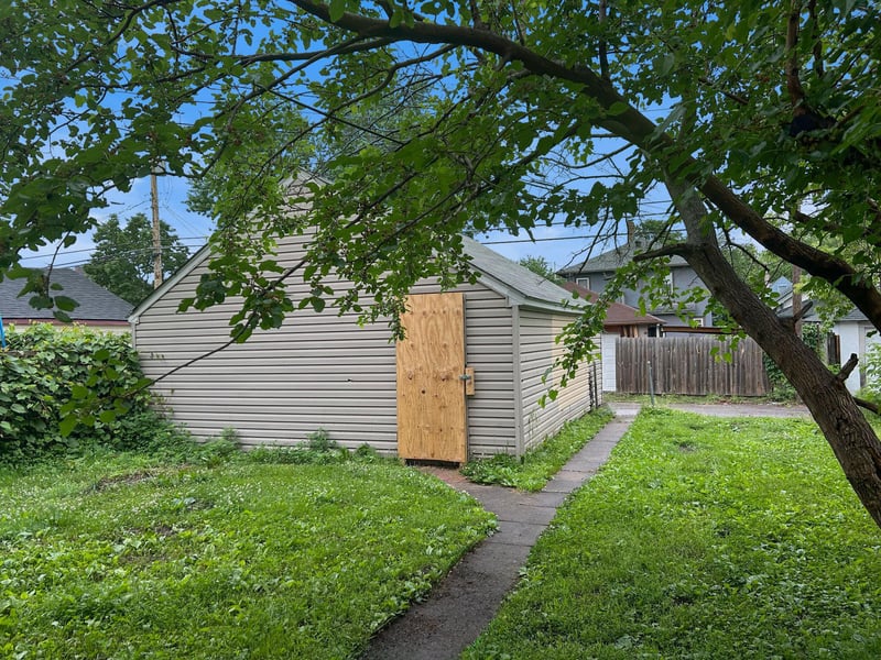 719 Sherburne Ave, Saint Paul, MN 55104