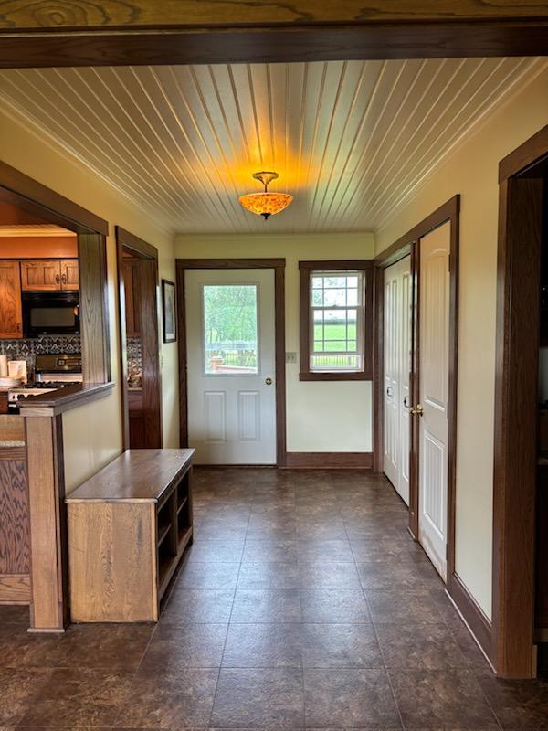 2617 State Highway 175, Hallock, MN 56728