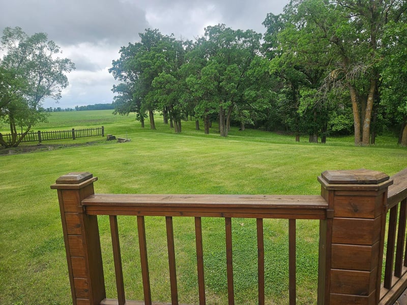 2617 State Highway 175, Hallock, MN 56728