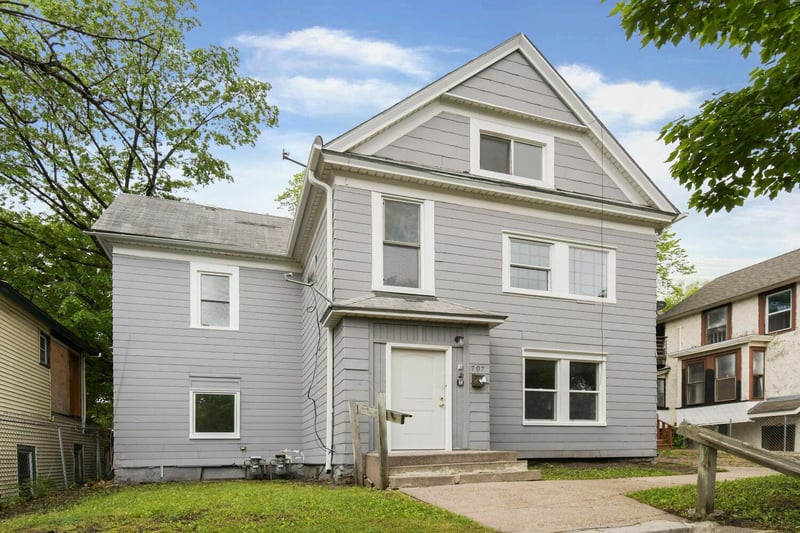 707 Preble St, Saint Paul, MN 55130