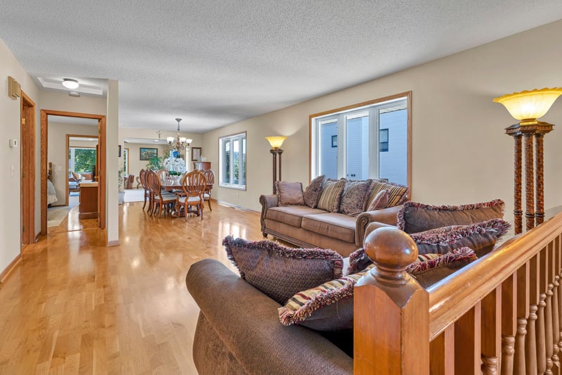 343 Pierce St NE, Minneapolis, MN 55413
