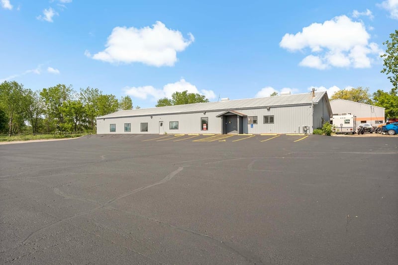 12525 & 12541 Weckman Rd, Shakopee, MN 55379