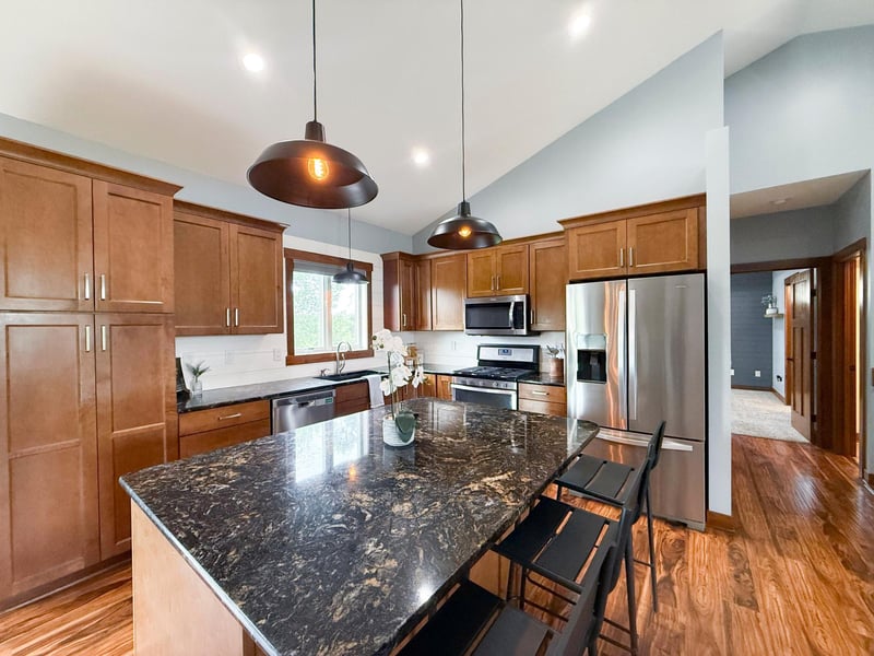 3927 Stone Point Dr NE, Rochester, MN 55906