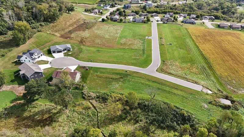 230 Pheasant Rn, Rollingstone, MN 55969