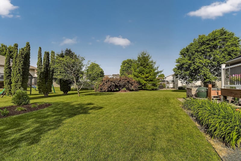 1415 Cottage Ln SE, Owatonna, MN 55060