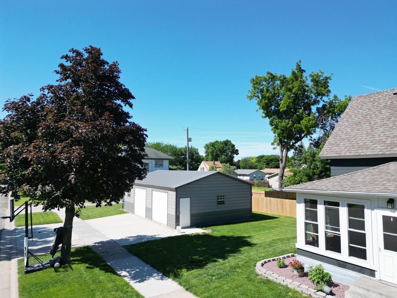 601 E Depue Ave, Olivia, MN 56277