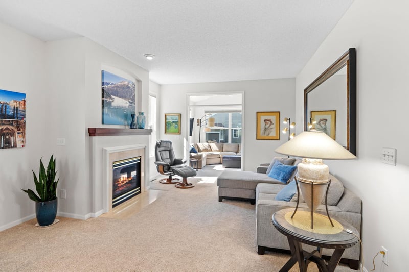 1004 Victoria Greens Blvd, Victoria, MN 55386