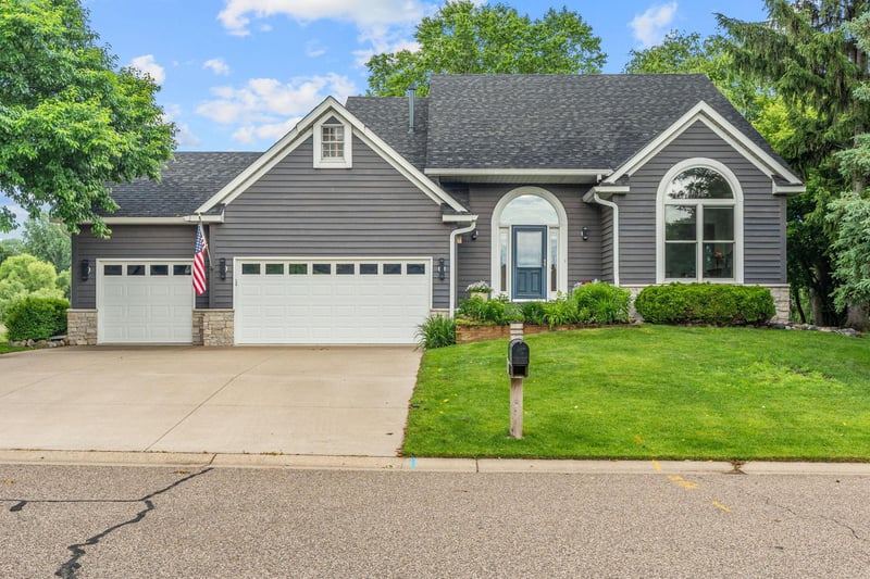 5125 Trenton Ln N, Plymouth, MN 55442