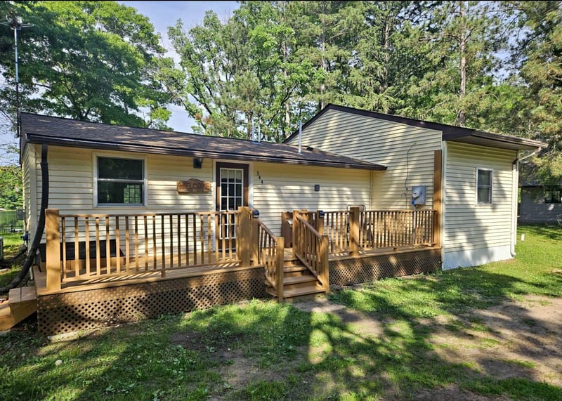 344 Paulsen Lake Ct, Osceola, WI 54020