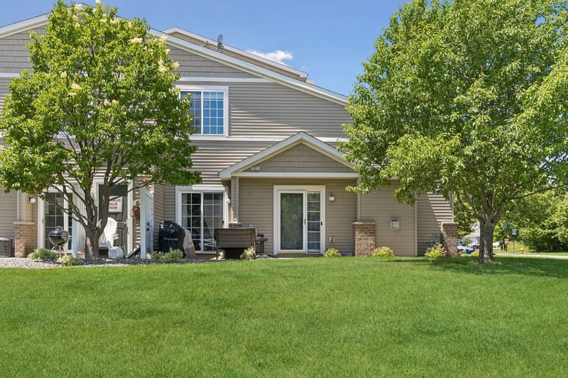 5035 Garland Ln N #5035E, Plymouth, MN 55446
