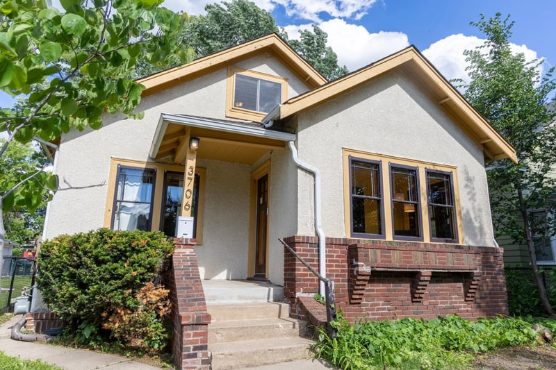 3706 Dupont Ave N, Minneapolis, MN 55412