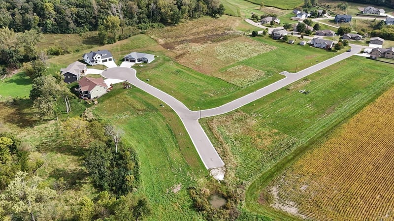 220 Pheasant Rn, Rollingstone, MN 55969