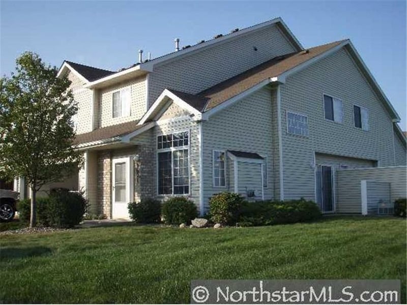 1621 Meadow Pl, Shakopee, MN 55379