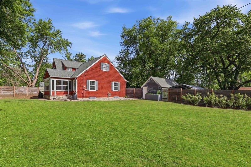 112 Franklin Ave NW, Watertown, MN 55388