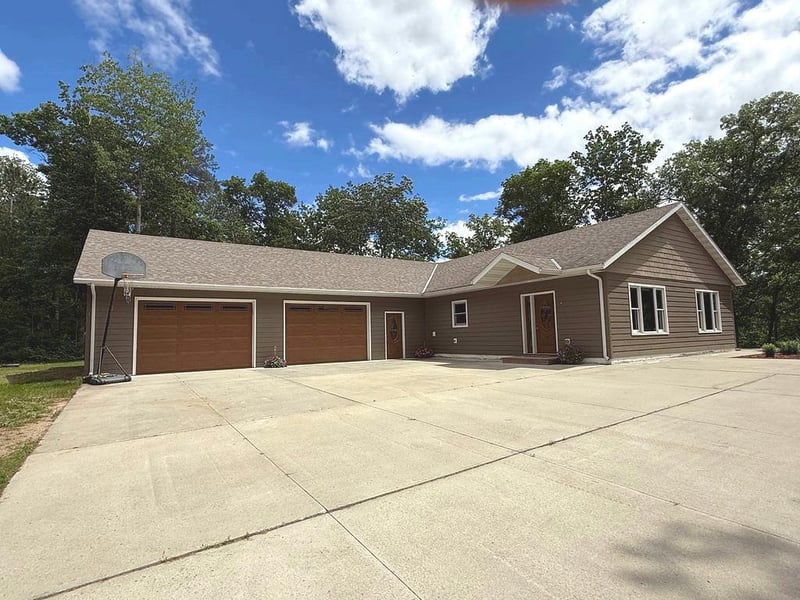 21641 Duck Lake Dr, Menahga, MN 56464