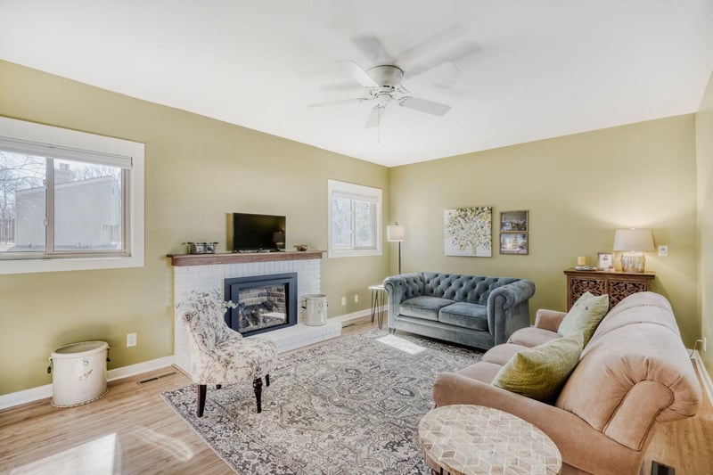 6220 Sandpiper Ct, Edina, MN 55436