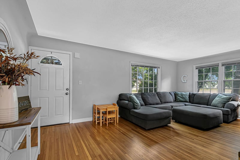 656 E Saint Germain St, Saint Cloud, MN 56304