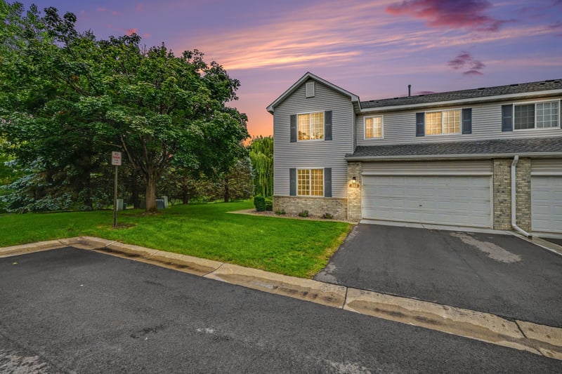 292 Tamarack Trl #808, Farmington, MN 55024