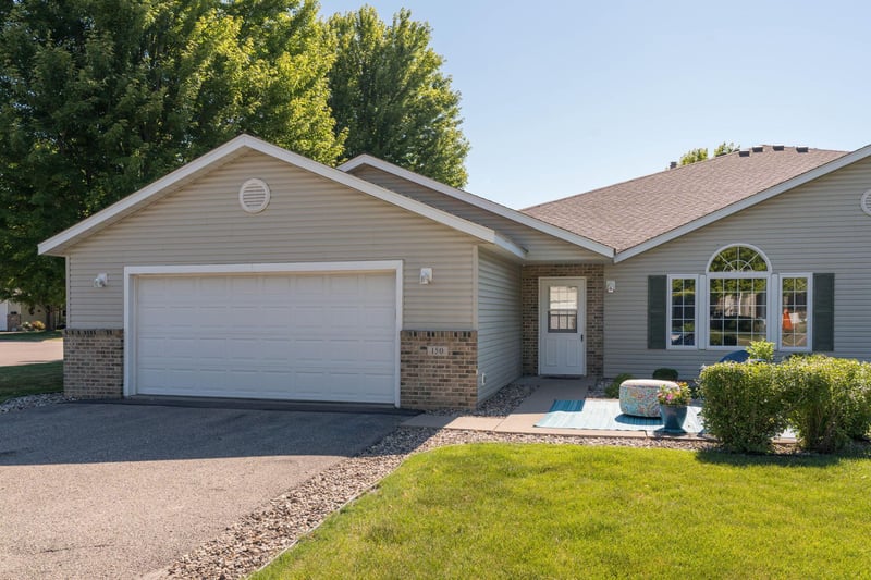 150 Oxford Pa, Mankato, MN 56001