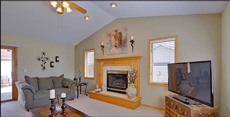 9202 Windsor Ter, Brooklyn Park, MN 55443