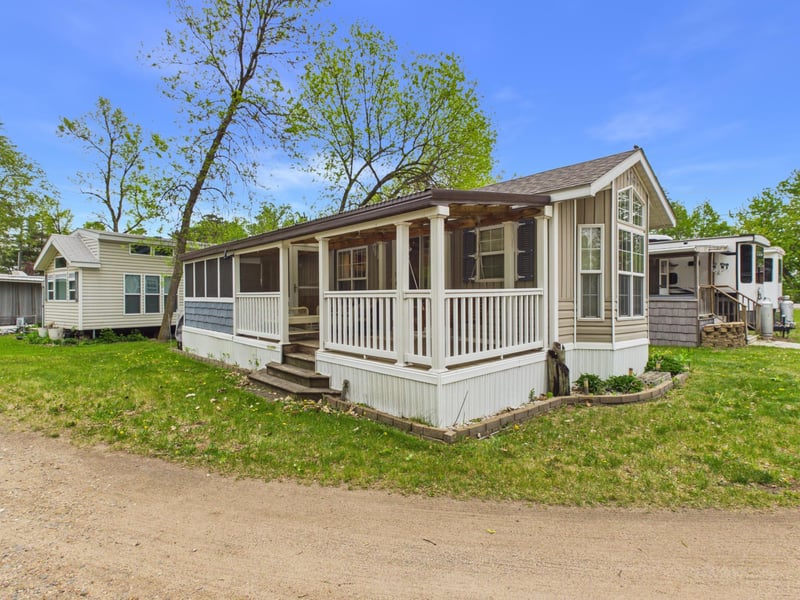 21707 State Highway 22, Richmond, MN 56368