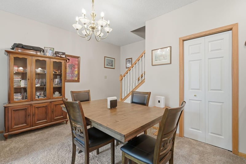 9617 Alvarado Ln N, Maple Grove, MN 55311