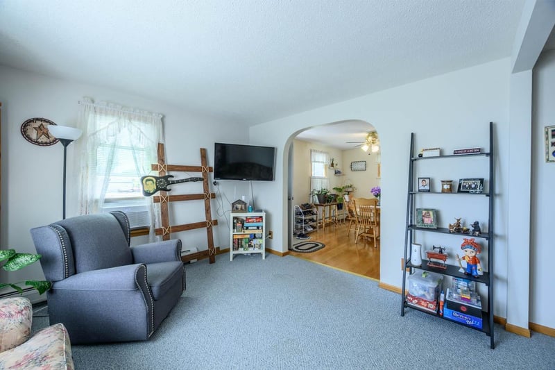 204 W 1st Ave, Keewatin, MN 55753