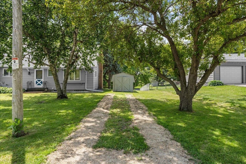 437 W Elm St, Ellsworth, WI 54011
