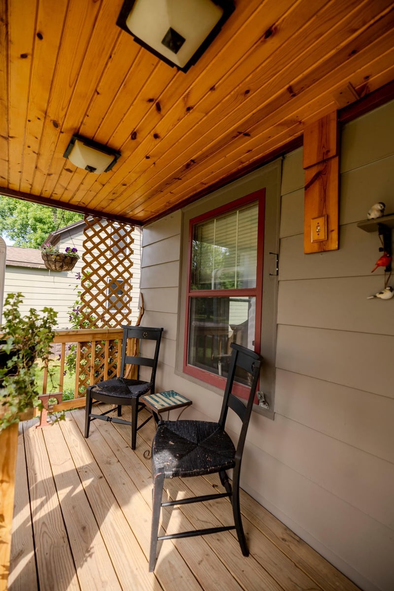 308 W 9th St, Morris, MN 56267