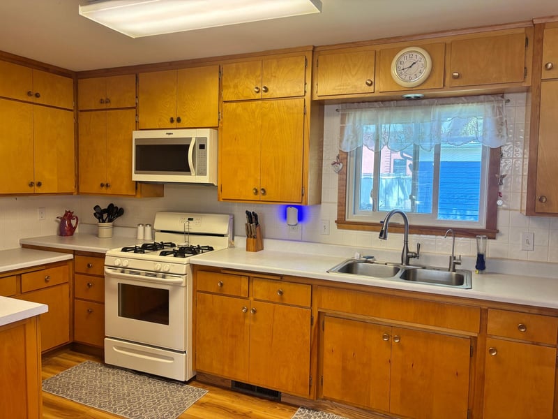 1101 N North Ave, Fairmont, MN 56031